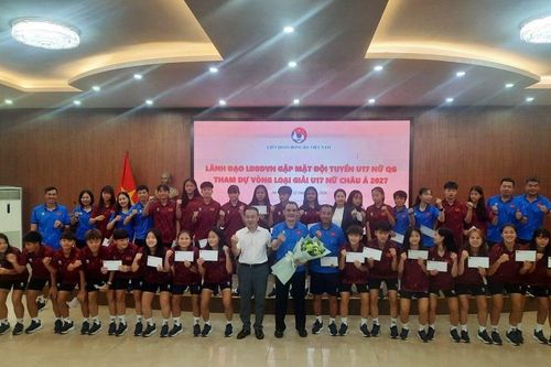Lãnh đạo LĐBĐ Việt Nam gặp mặt, động viên U17 nữ Việt Nam trước vòng loại châu Á 2027