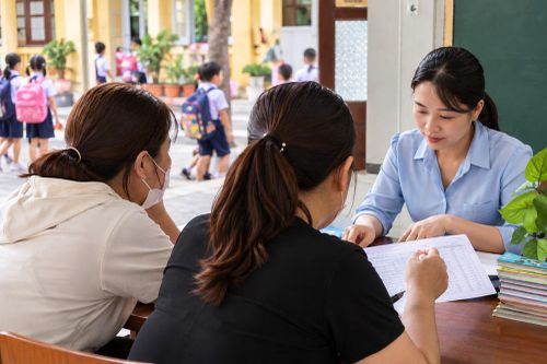 Trả lại quỹ lớp trước ngày 26.9: Hai chữ 'tự nguyện' phải có quyền từ chối