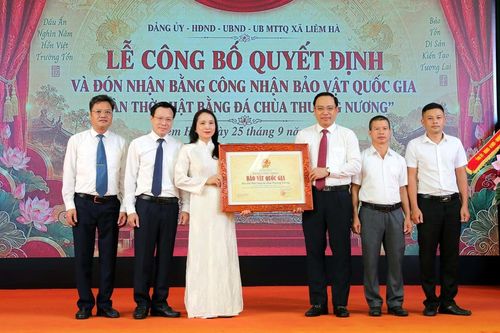 Bàn thờ Phật bằng đá chùa Thượng Nương tại Ninh Bình được công nhận là Bảo vật Quốc gia
