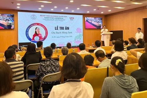 Sự sống được tiếp nối từ ngọn lửa nhân ái của người nữ cán bộ y tế Thủ đô