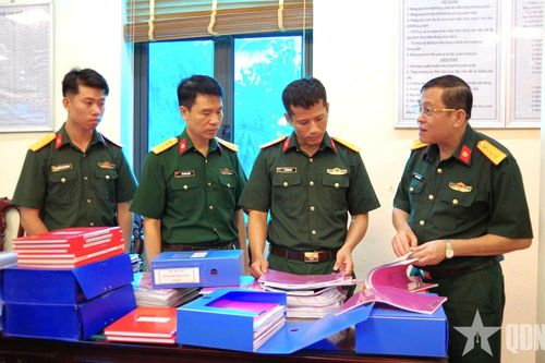 Binh chủng Hóa học thực hiện kiểm tra Quy chế dân chủ ở cơ sở đối với Lữ đoàn 86