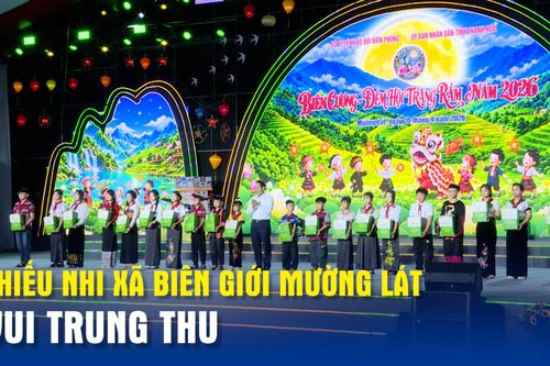 Thiếu nhi xã biên giới Mường Lát vui Trung thu