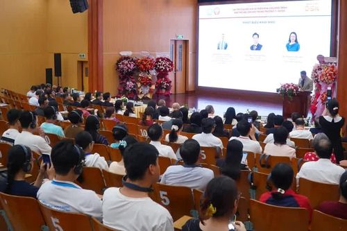 Đại học Y Dược TPHCM đưa vaccine vào chương trình đào tạo sau đại học