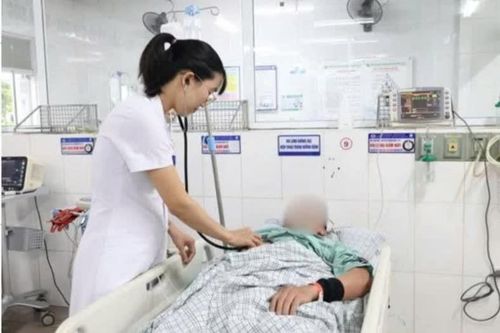 Chỉ một nốt ong đốt, người bệnh 36 tuổi sốc phản vệ độ III