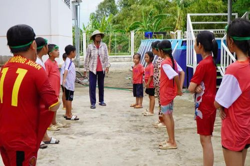 Đồng Tháp hỗ trợ kinh phí vận hành, khai thác hồ bơi trường học