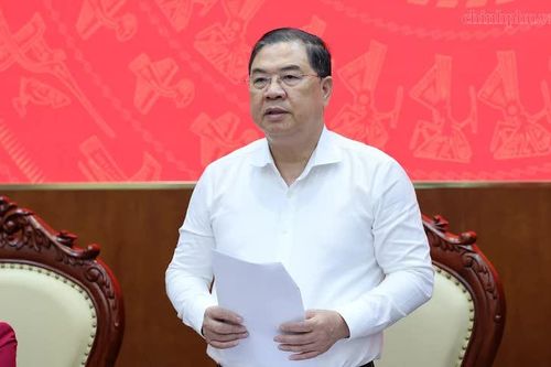 Học tập, quán triệt nghị quyết không chỉ dừng ở tổ chức hội nghị
