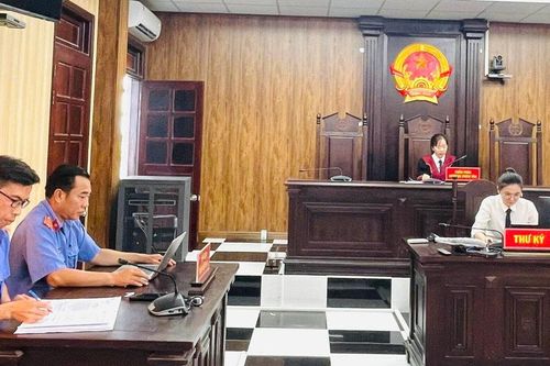 TAND khu vực 8 - Cần Thơ tổ chức phiên tòa xét xử vụ án dân sự công ích