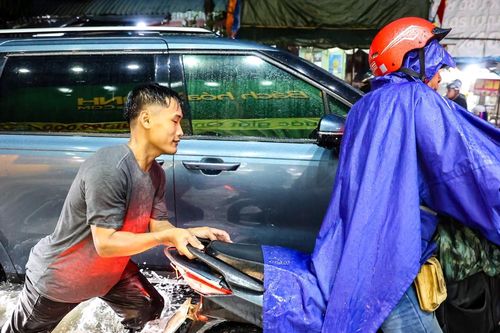 El Nino rất mạnh, TPHCM và Nam Bộ liên tiếp hứng mưa lớn dồn dập có bất thường?