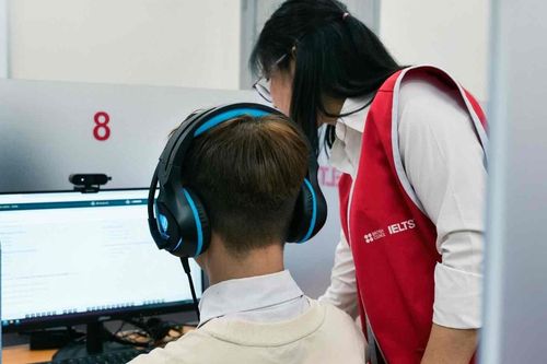 IELTS cho phép thi Viết trên giấy từ tháng 10 năm nay
