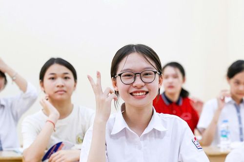 Bộ GD-ĐT dự kiến thi lớp 10 chỉ còn 2 môn Toán, Ngữ văn
