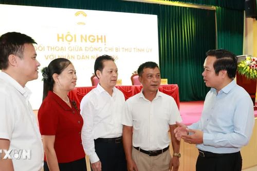 Bí thư Tỉnh ủy Hưng Yên đối thoại với người dân để tháo gỡ khó khăn, vướng mắc