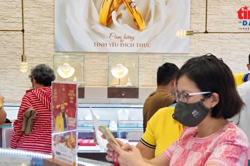 Giá vàng sáng 25/9: SJC bán ra 144,4 triệu đồng/lượng
