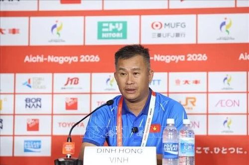 HLV Đinh Hồng Vinh đánh giá cao bản lĩnh của các cầu thủ trẻ U23 Việt Nam