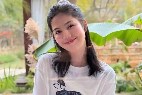 Tuyên bố lấy chồng của Ngọc Trinh ở tuổi 37