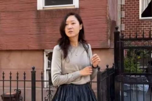 'Nữ hoàng rating' Gong Hyo Jin đón Tết Trung thu ở Mỹ