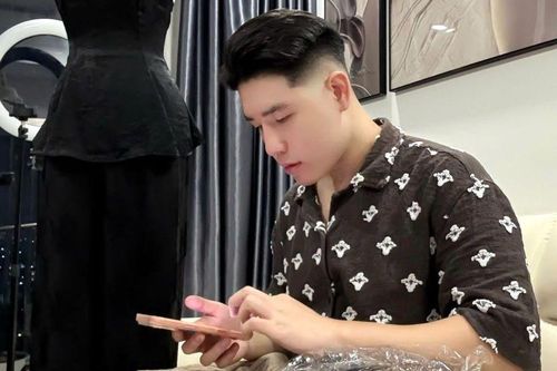 Giải mã bài toán kinh doanh ngách thời trang mặc nhà từ Nguyễn Hoàng Khan