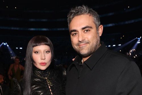 Hành trình làm mẹ của Lady Gaga được tiết lộ