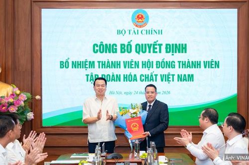 Công bố Quyết định bổ nhiệm Thành viên Hội đồng thành viên Tập đoàn Hóa chất Việt Nam