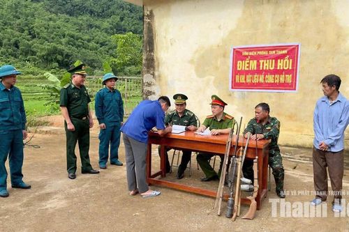 Đẩy mạnh tuyên truyền, thu hồi vũ khí, công cụ hỗ trợ trên tuyến biên giới