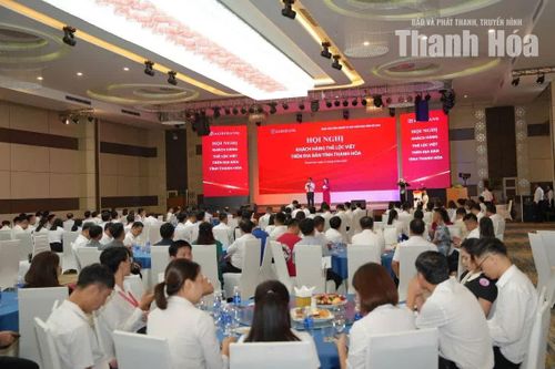 Phát triển thẻ Lộc Việt gắn với chuyển đổi số, thúc đẩy thanh toán không dùng tiền mặt