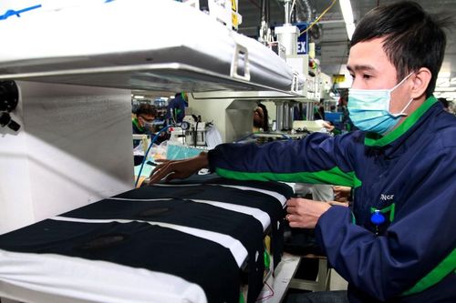 Hoàn thiện mức đóng bảo hiểm tai nạn lao động, giảm chi phí cho doanh nghiệp