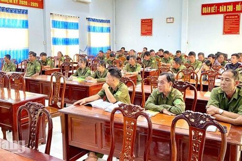 Công an tỉnh An Giang huấn luyện nghiệp vụ cho lực lượng bảo vệ an ninh, trật tự ở cơ sở
