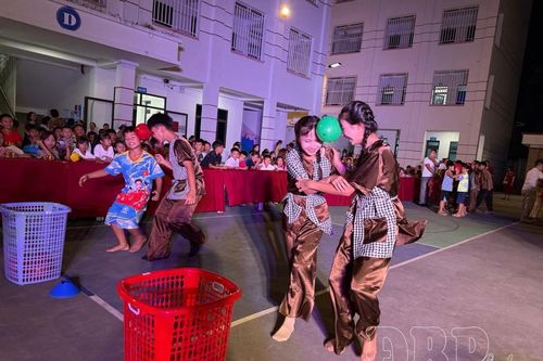 Ấm áp 'Đêm hội Trăng rằm' cho trẻ em có hoàn cảnh đặc biệt