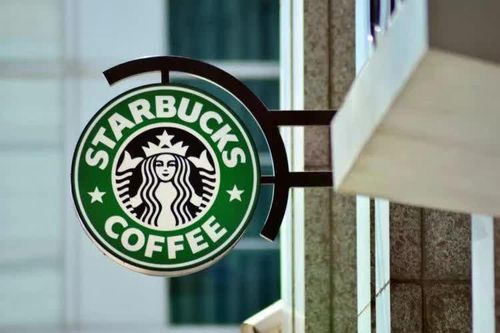 Hơn 800 cửa hàng Starbucks đóng cửa trong chưa đầy một năm