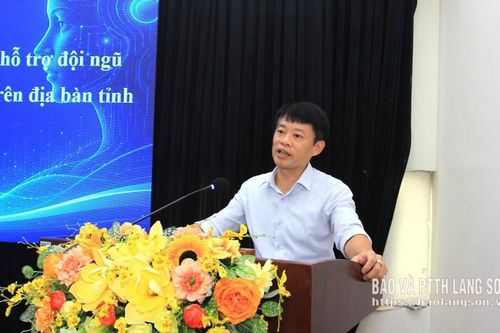 Tập huấn giải pháp chuyển đổi số hỗ trợ hoạt động ở cơ sở