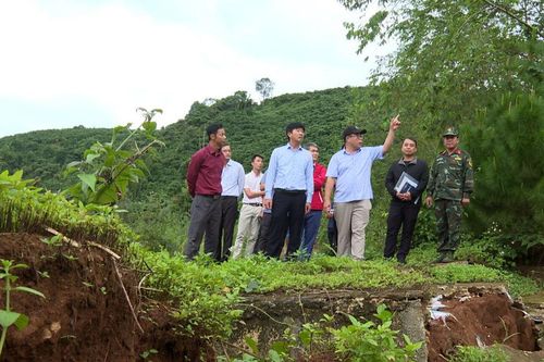 Lâm Đồng khẩn trương ứng phó sụt lún ven hồ Đắk Lông Thượng