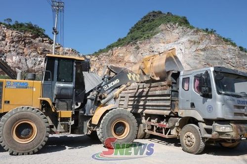 Công nghiệp giữ đà tăng trưởng
