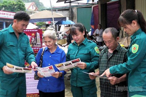 Đưa pháp luật quốc phòng đi vào cuộc sống