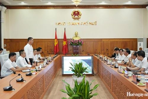 Mở hướng hợp tác đầu tư giữa TP. Huế và Tập đoàn Sun Group