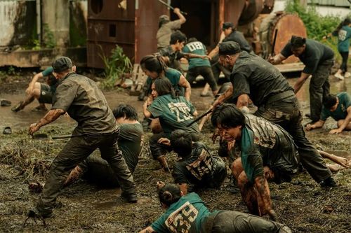 'Trại buôn người' dẫn đầu Top 1 phòng vé Việt Nam