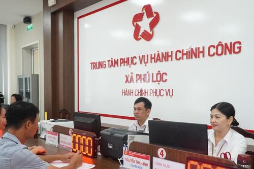 Tạo nguồn cán bộ từ chính sách 'chiêu hiền, đãi sĩ' ở xứ Huế Bài 1: Bài toán chất lượng cán bộ khi vận hành mô hình mới