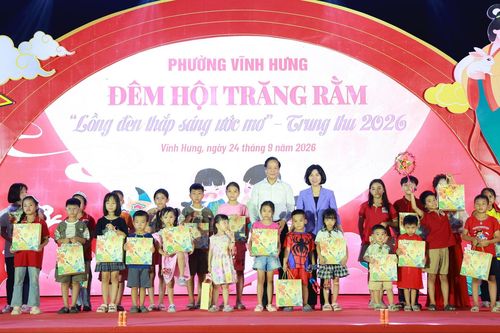 Hà Nội quan tâm, chăm lo cho trẻ em dịp Trung thu