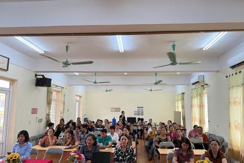Gia Lâm hướng tới canh tác an toàn từ phân bón hữu cơ và chế phẩm sinh học