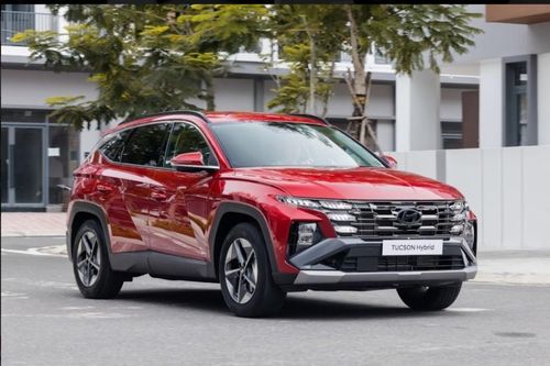 Đánh giá Tucson Turbo Hybrid: Mạnh mẽ và đem lại trải nghiệm êm ái hơn