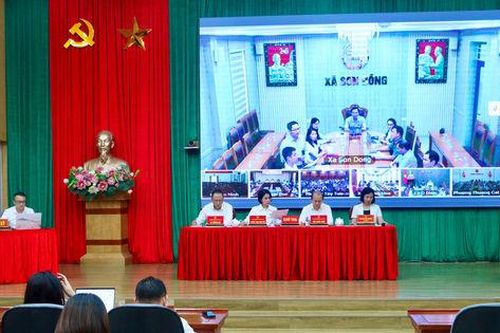 Cử tri kiến nghị hoàn thiện chế độ chính sách đối với cán bộ cơ sở