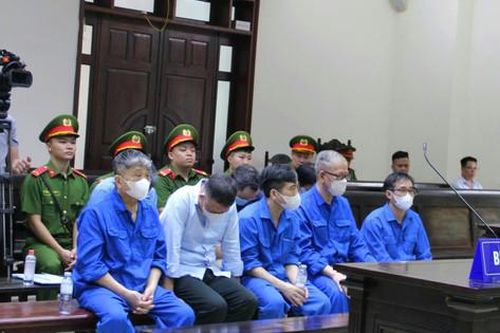 Cựu Bộ trưởng Bộ Y tế Nguyễn Thị Kim Tiến vắng mặt tại phiên toà phúc thẩm