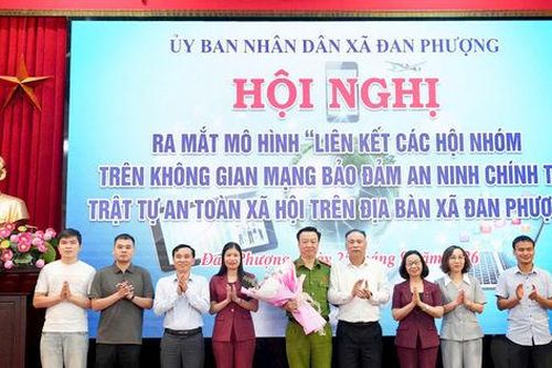 Xã Đan Phượng ra mắt mô hình liên kết các hội, nhóm trên không gian mạng