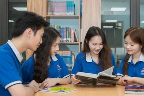 Đổi mới tín dụng học sinh, sinh viên: Nâng trần hạn mức hay đầu tư vào con người