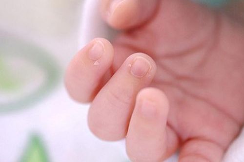 5 năm vô sinh, 6 lần chuyển phôi, người mẹ vỡ òa ngày đón con