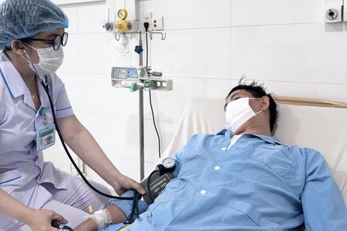 Đau ngực dữ dội, phát hiện bệnh tim nghiêm trọng