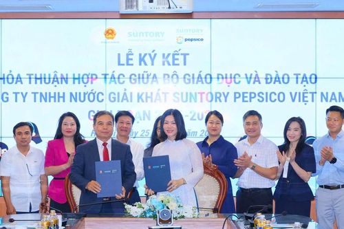 Mở rộng hợp tác nâng cao sức khỏe học đường và trách nhiệm với môi trường