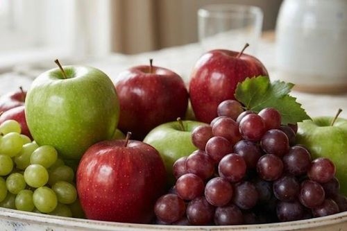 Nho hay táo: Loại nào tốt hơn cho lượng đường trong máu?