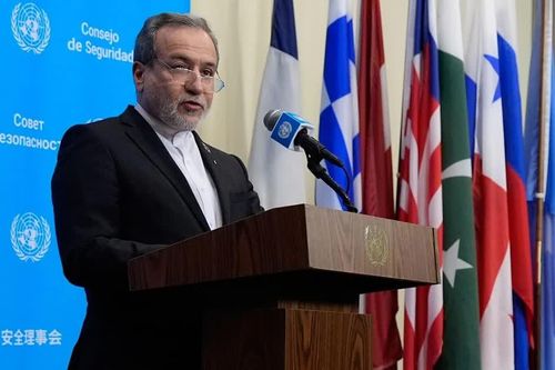 Iran nêu điều kiện mở lại eo biển Hormuz trong 7 ngày