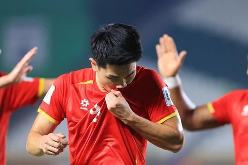 Philippines thoát thẻ đỏ, ĐT Việt Nam thắng nghẹt thở trận ra quân FIFA ASEAN Cup