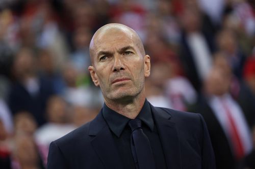 Zidane thắng nhọc nhằn trong ngày ra mắt tuyển Pháp