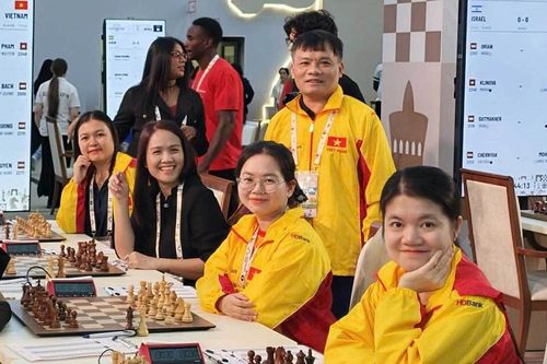 Cờ vua nữ Việt Nam thắng trận thứ 7 tại Olympiad 2026